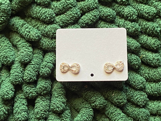 Mini–Infiniti earrings